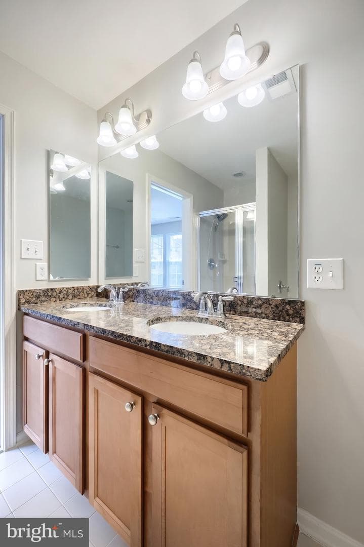 1144 Blue Bird Lane #18 photo 34