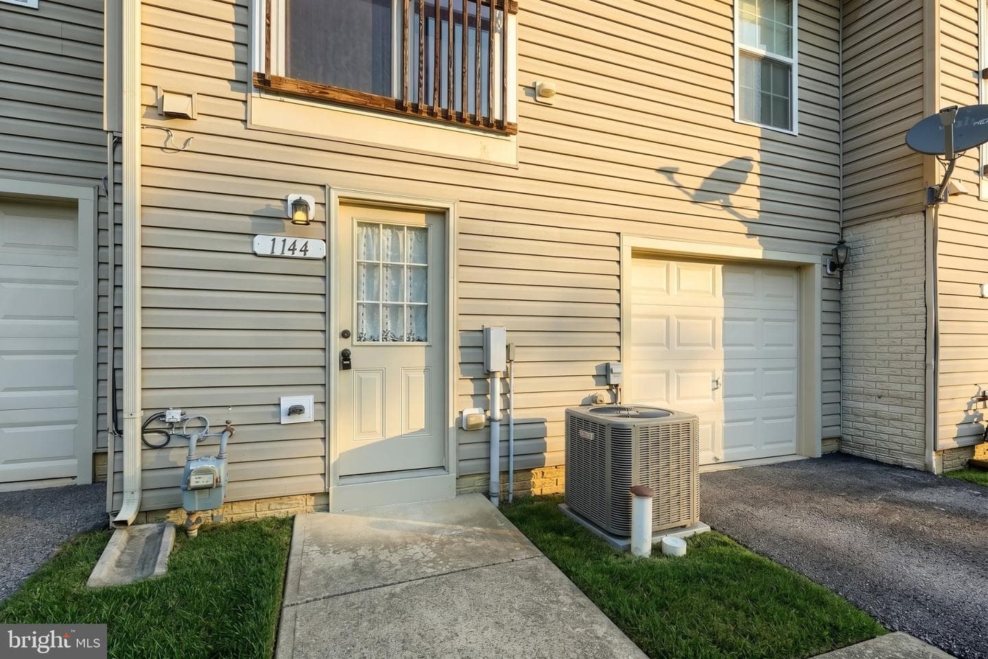 1144 Blue Bird Lane #18 photo 5
