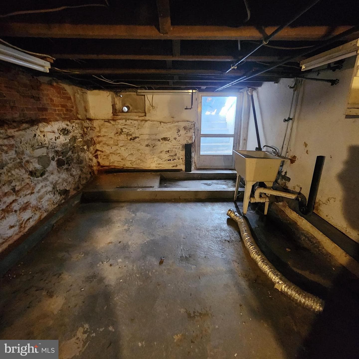 46 N Water Street photo 44
