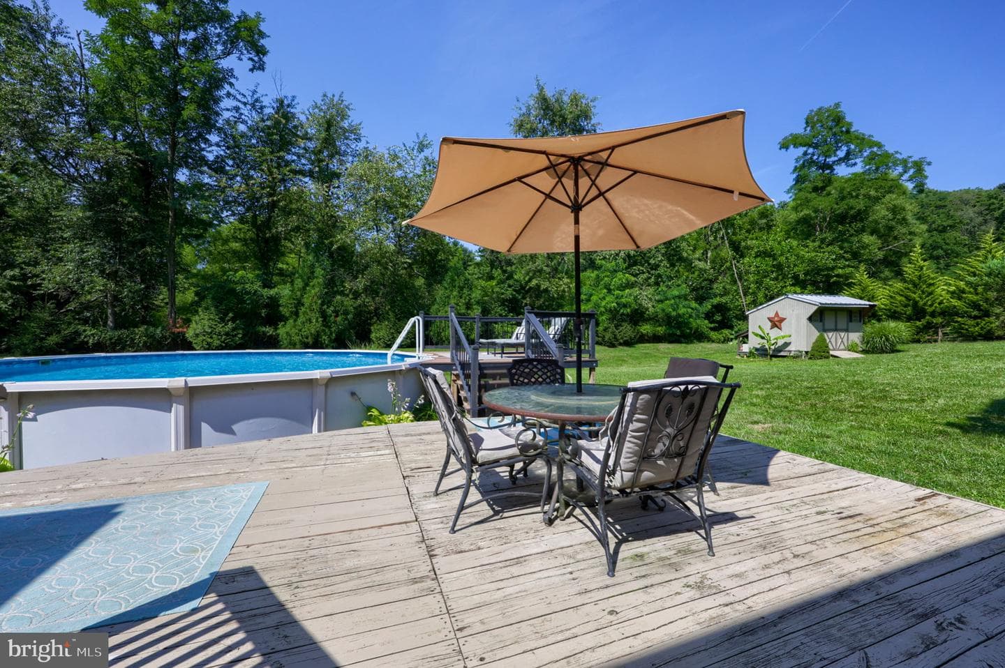 888 Country Lane photo 33