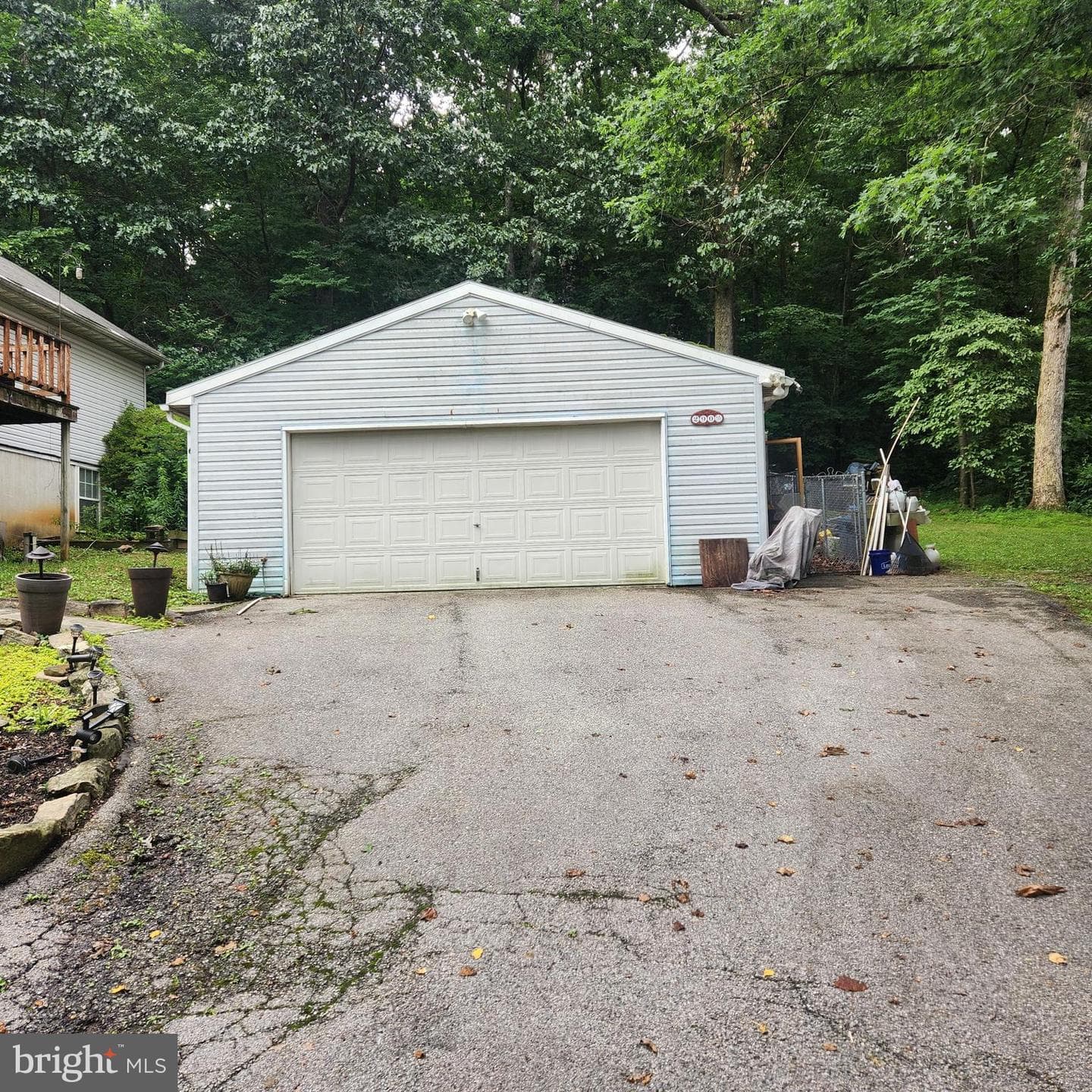290 Creek Road photo 2