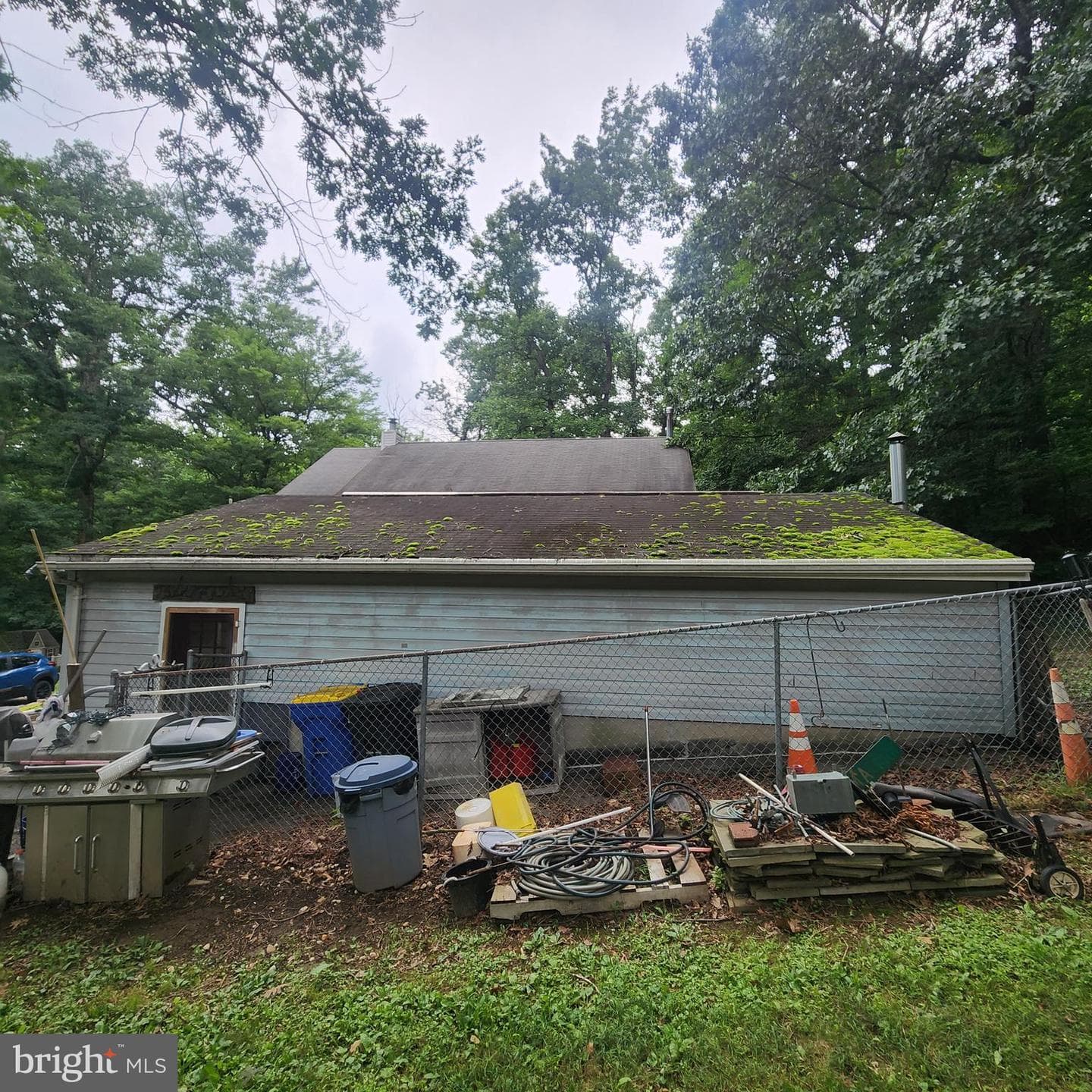 290 Creek Road photo 9
