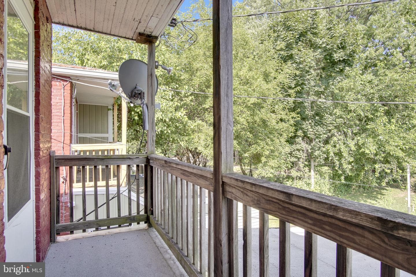 967 E King Street photo 20
