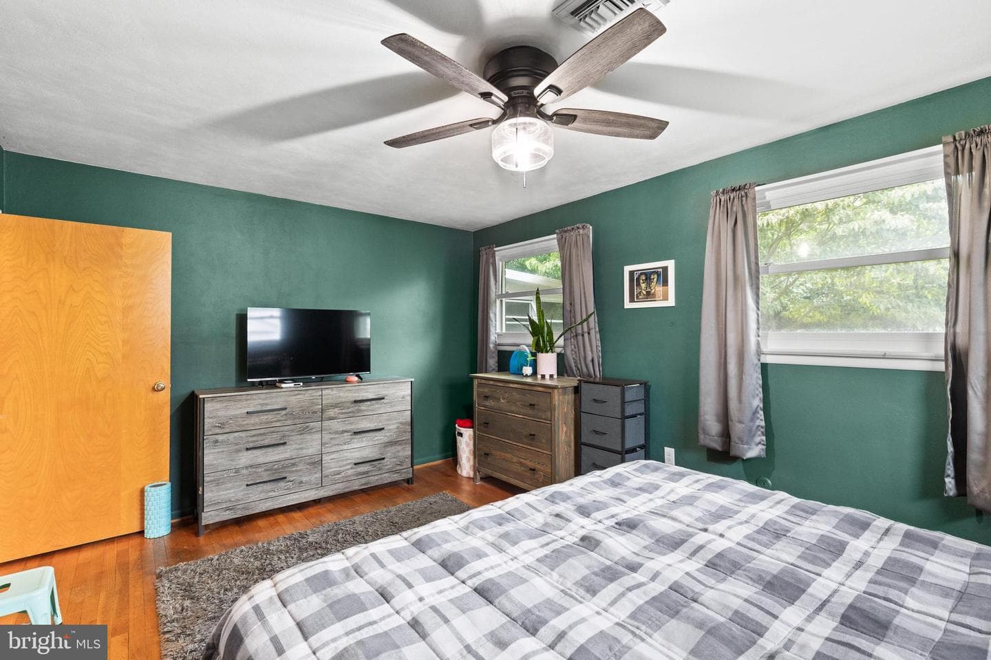 208 Willow Street photo 13