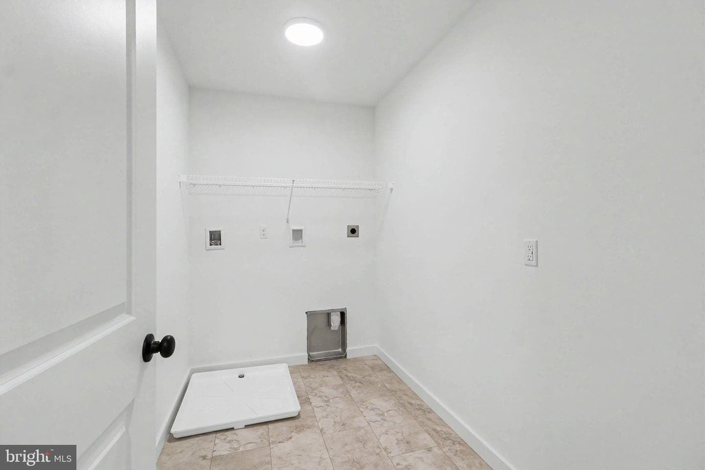 509 S Baltimore Street photo 23