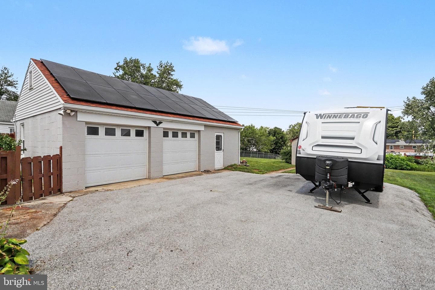 33 N Queen Street photo 25