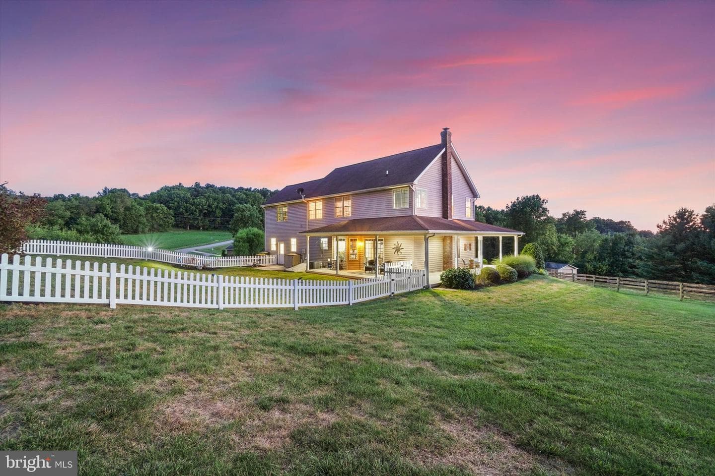2528 Meetinghouse Road photo 18