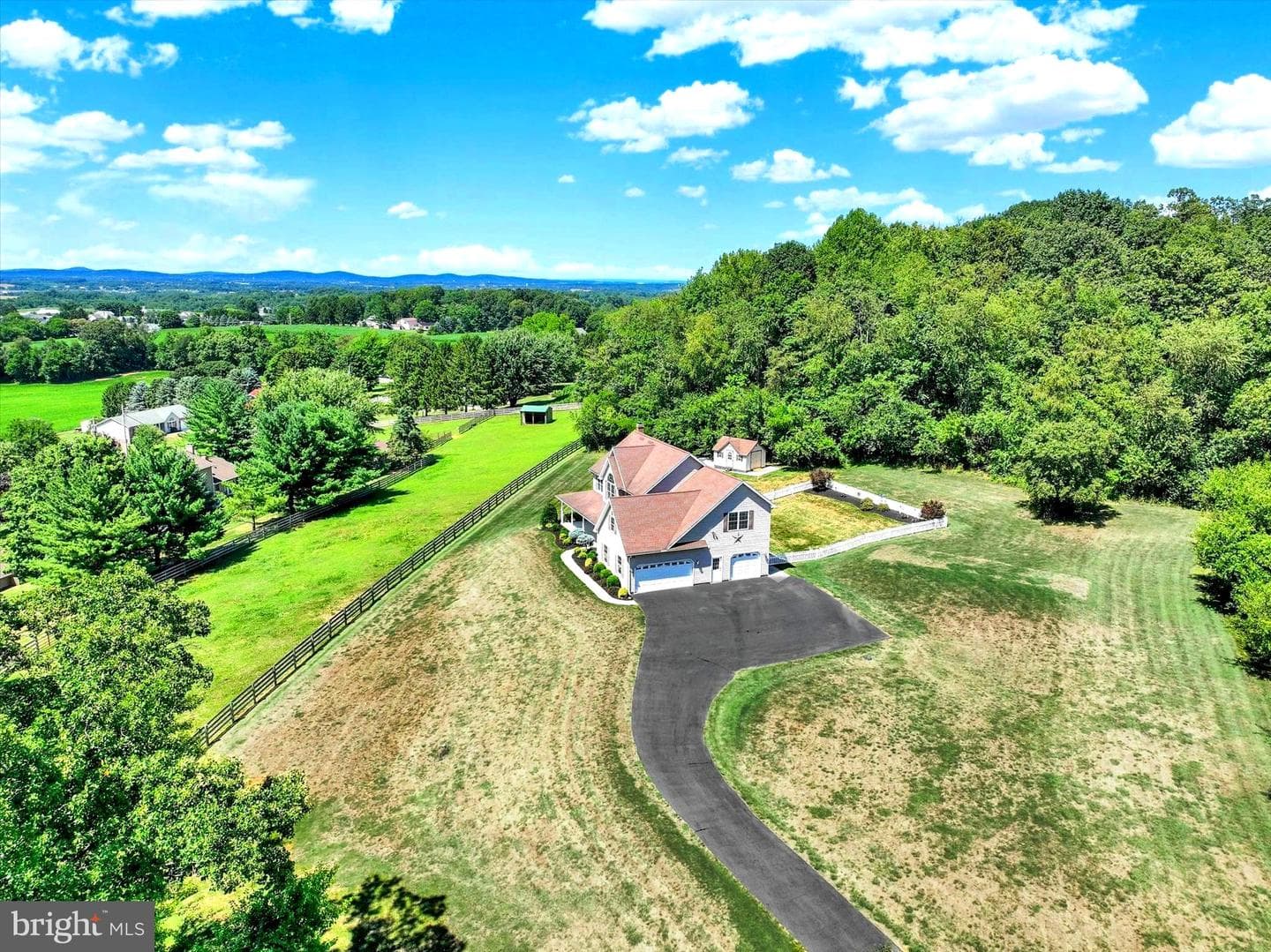 2528 Meetinghouse Road, Spring Grove