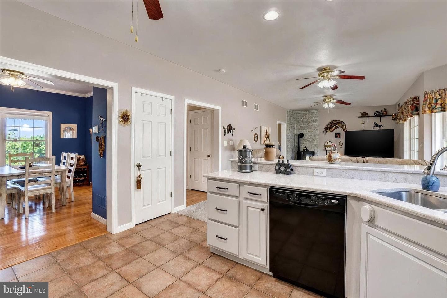2528 Meetinghouse Road photo 29