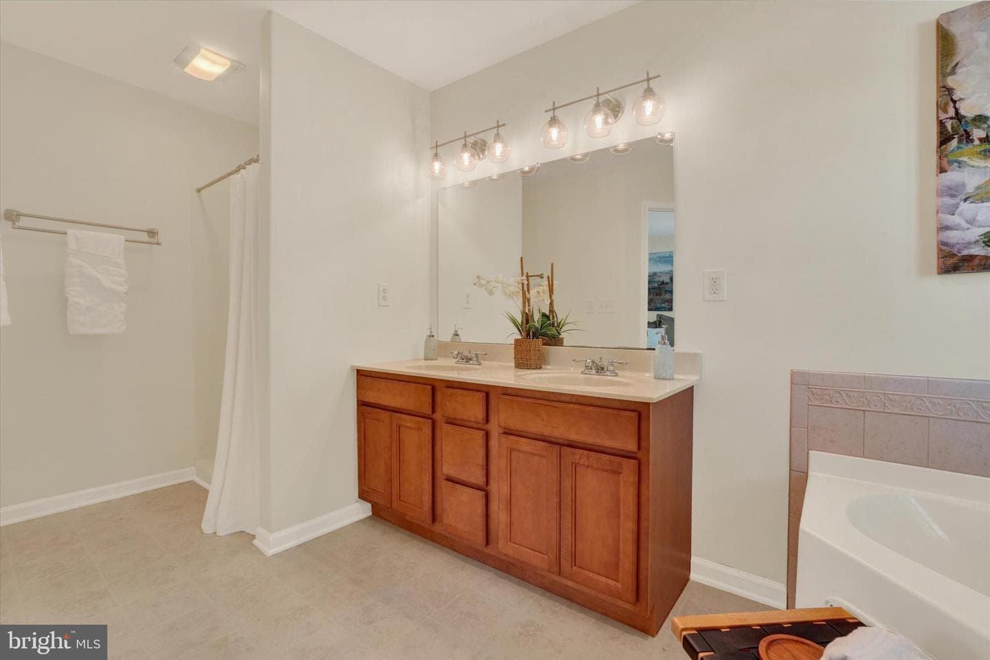 500 Bridle Path Lane photo 20