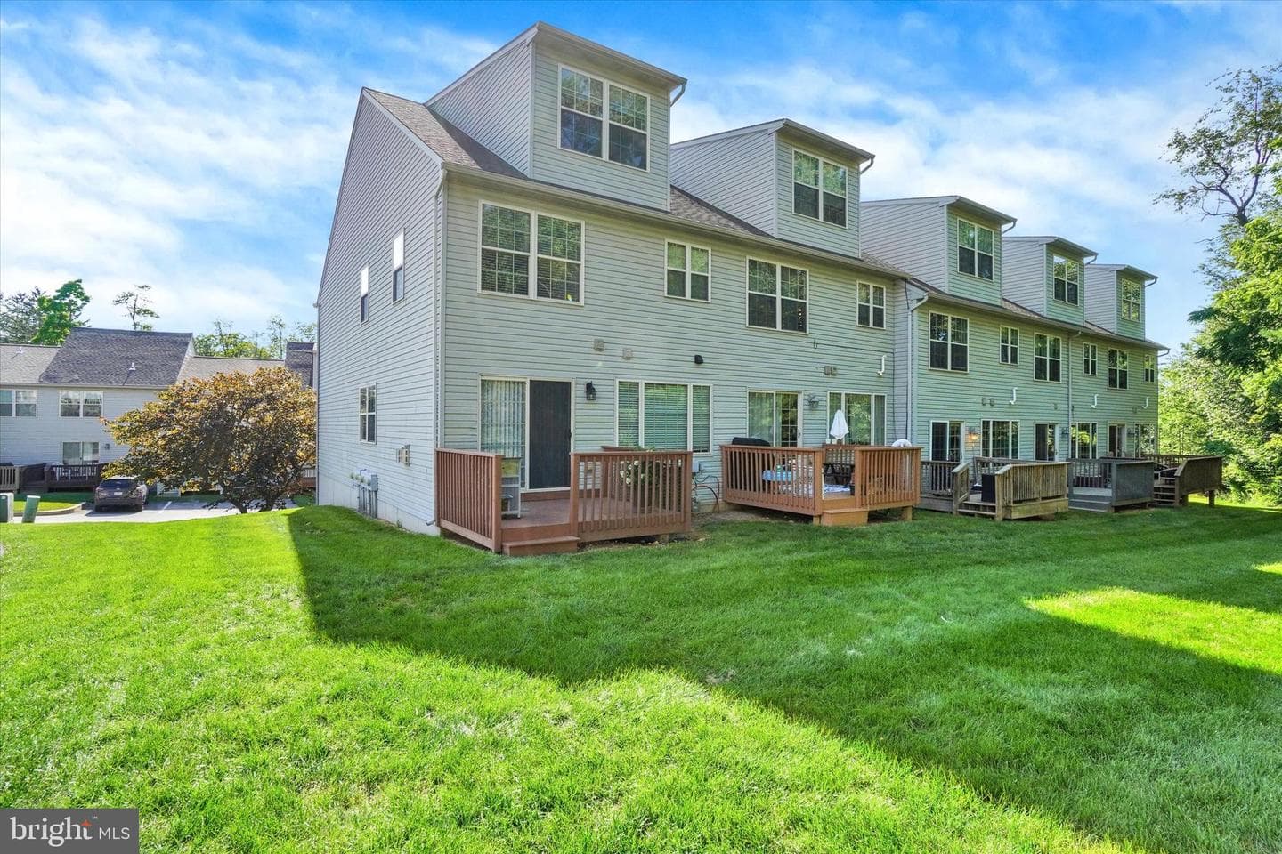 500 Bridle Path Lane photo 4