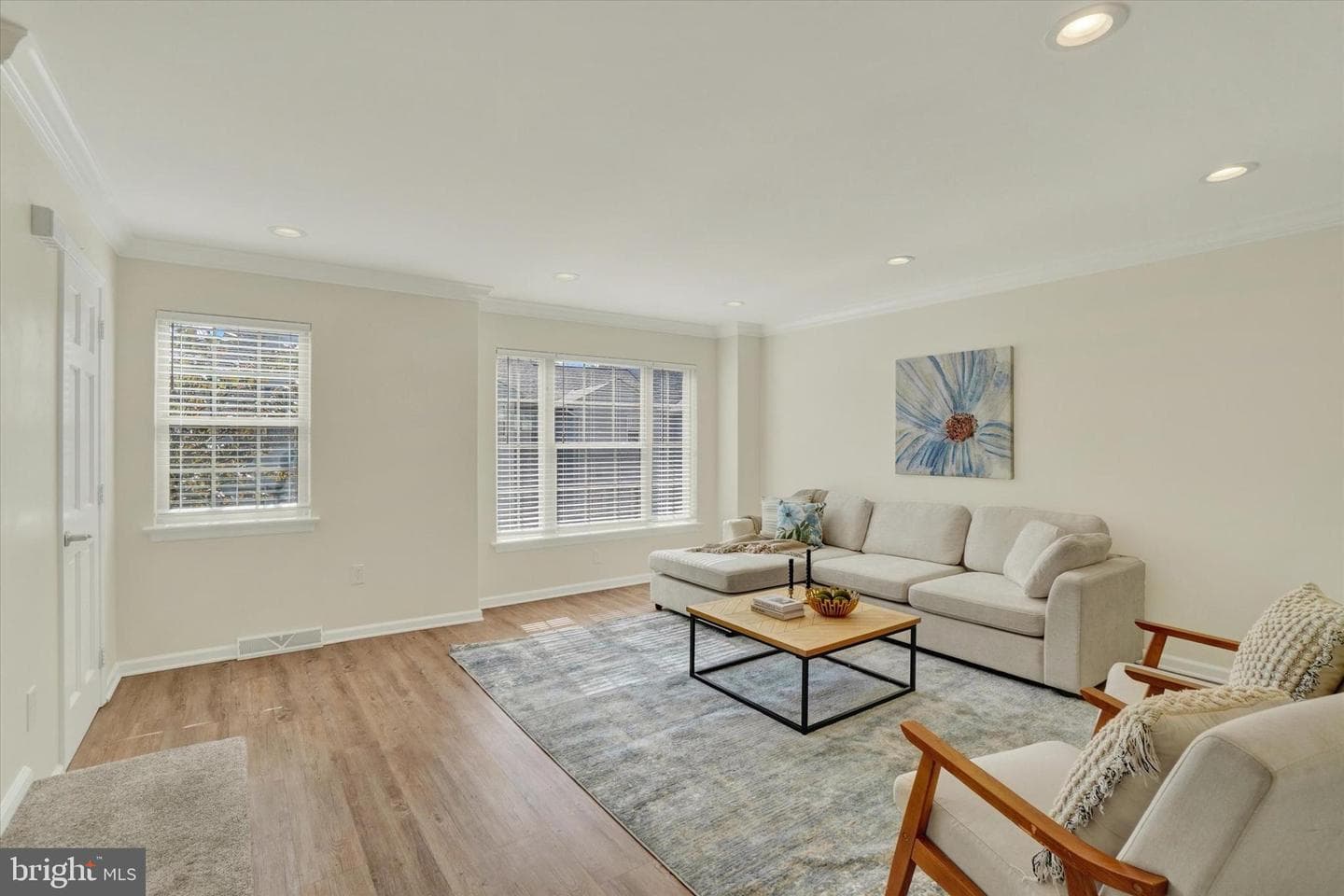 500 Bridle Path Lane photo 7