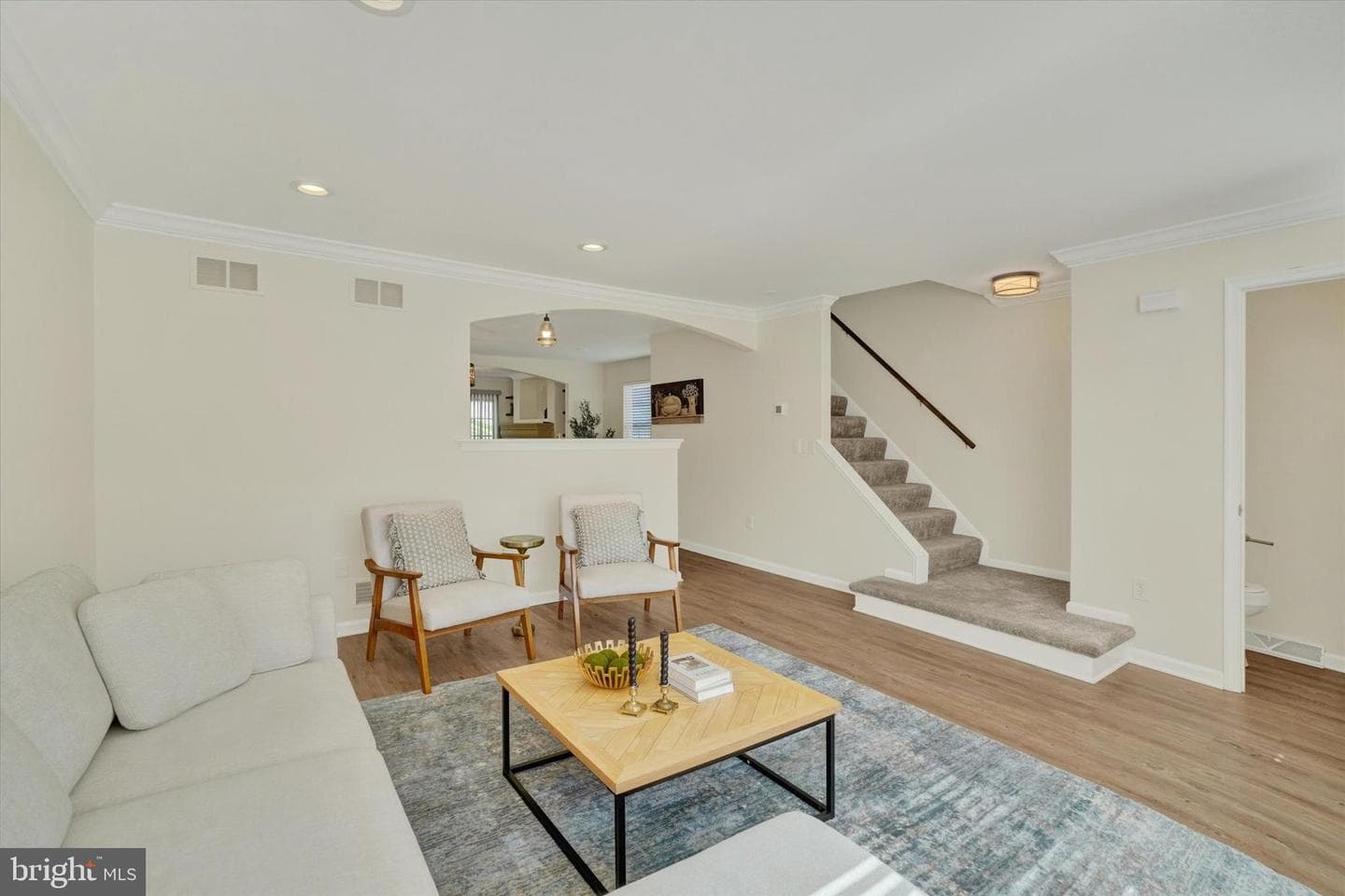 500 Bridle Path Lane photo 8