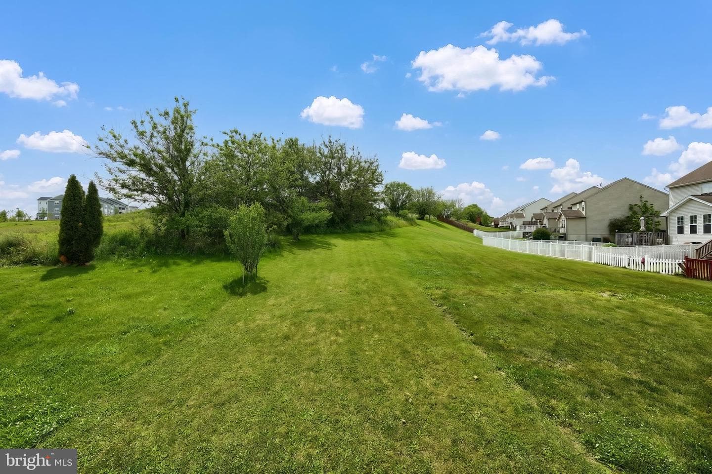 95 Colonial Drive photo 19