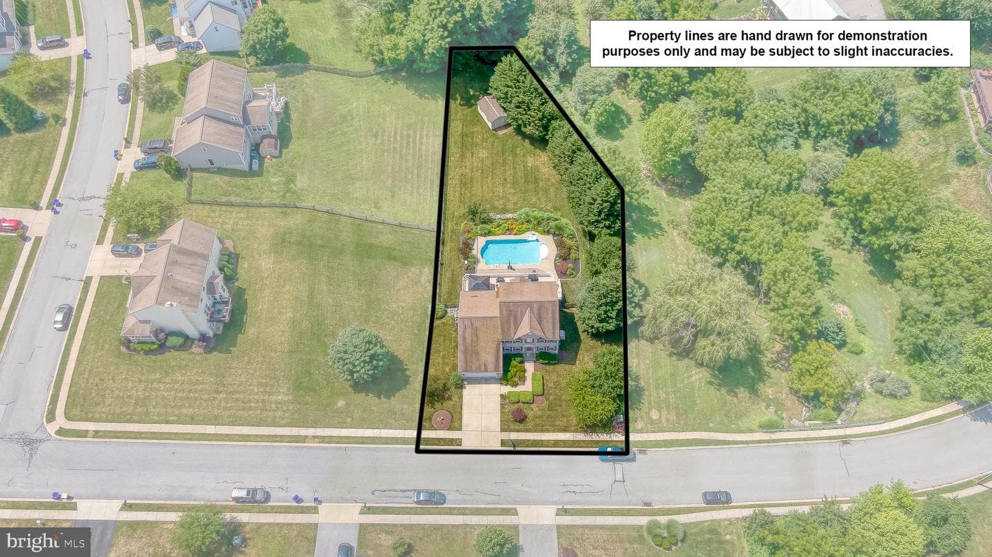 116 Glenray Court photo 101
