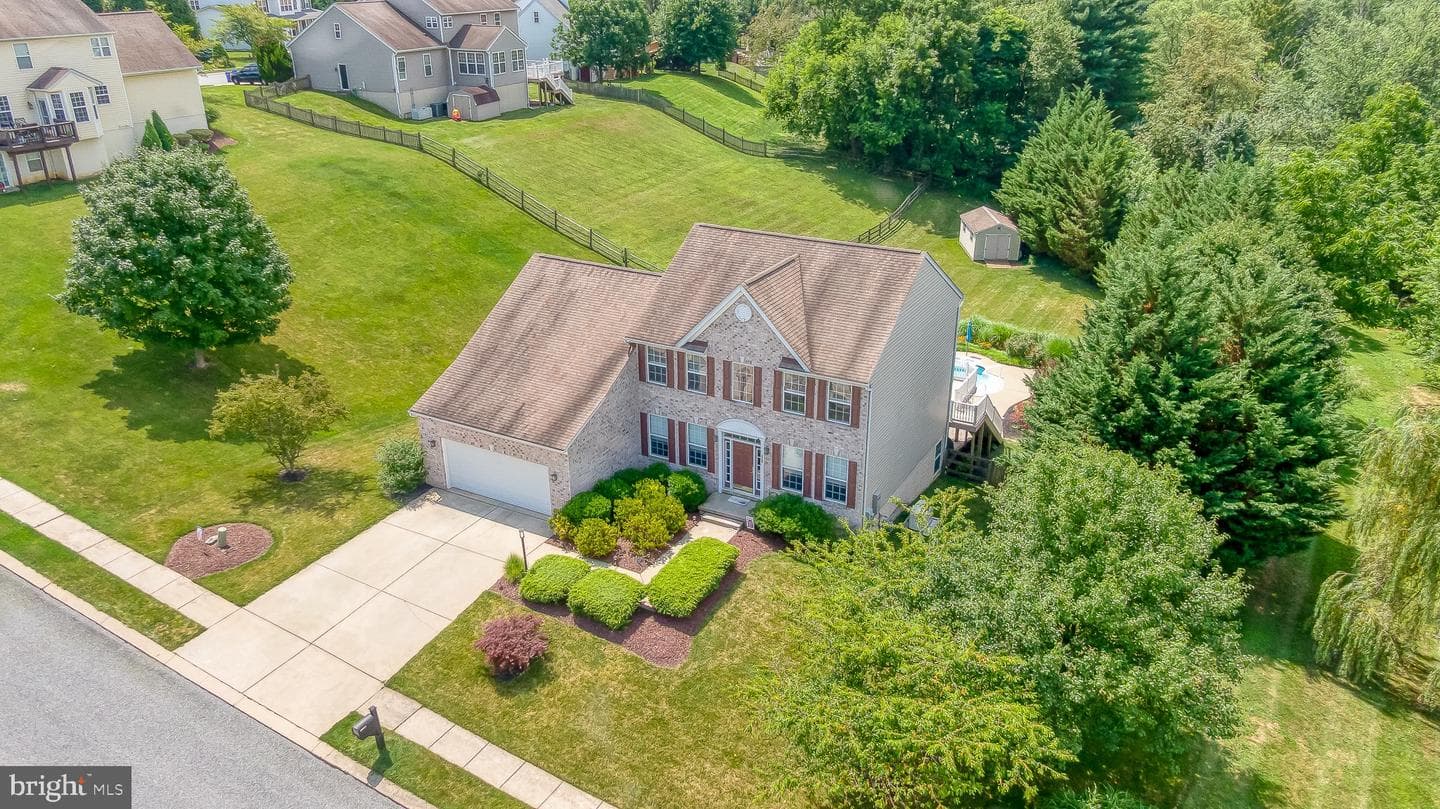 116 Glenray Court photo 104