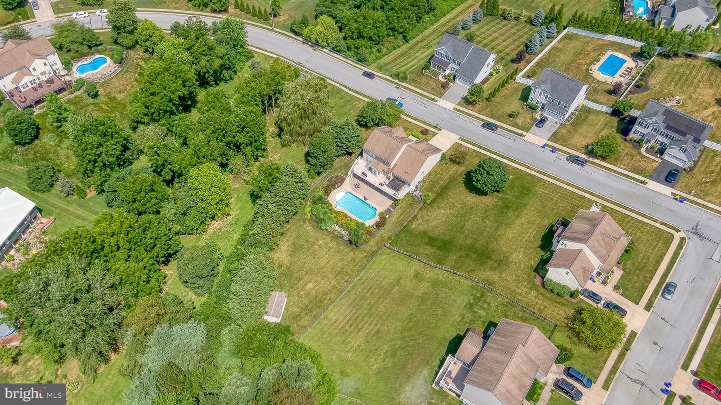 116 Glenray Court photo 114