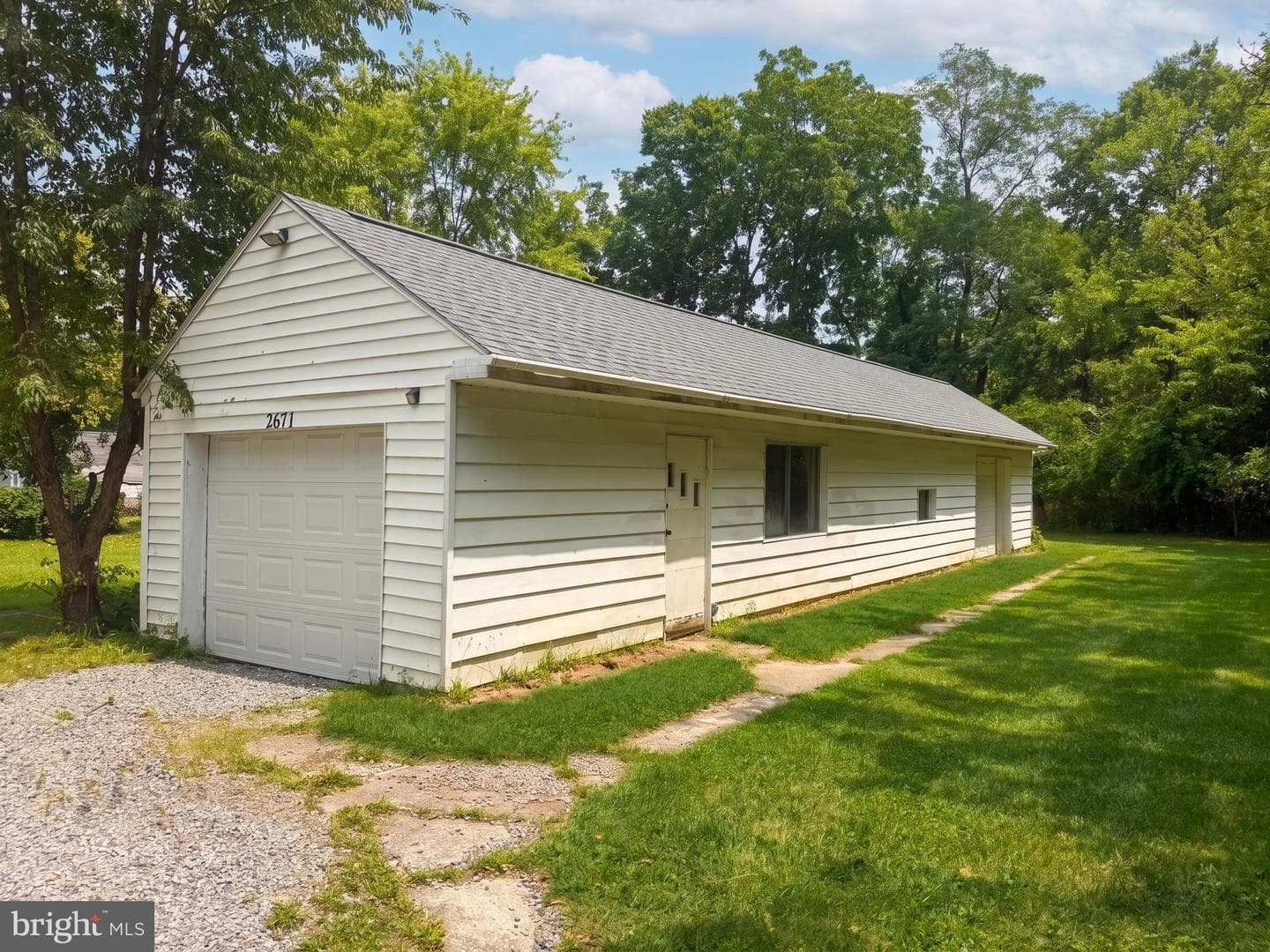 2671 N Susquehanna Trail photo 4