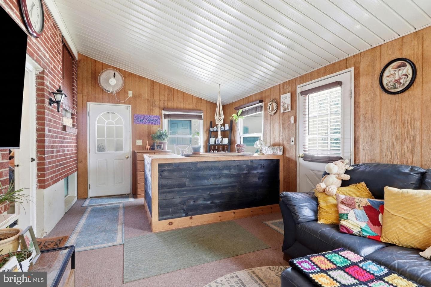 2160 Hess Road photo 25