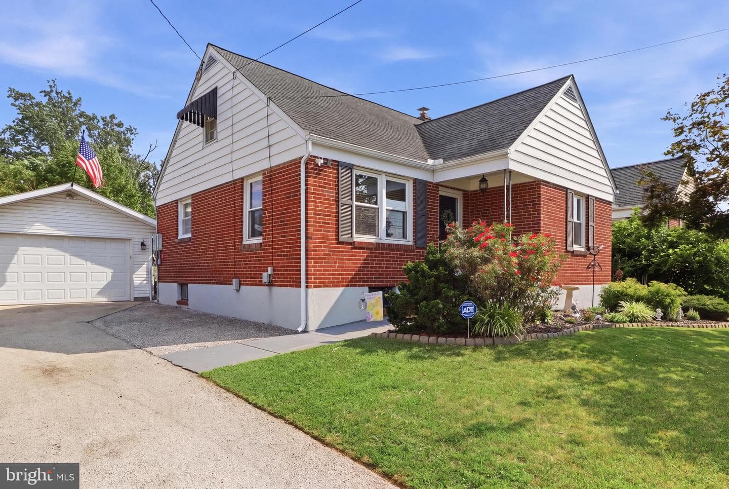 2160 Hess Road photo 3
