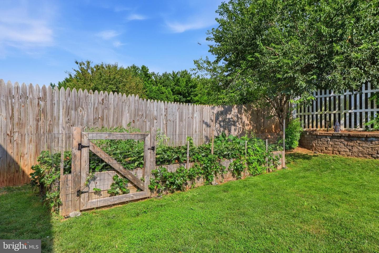 2160 Hess Road photo 33