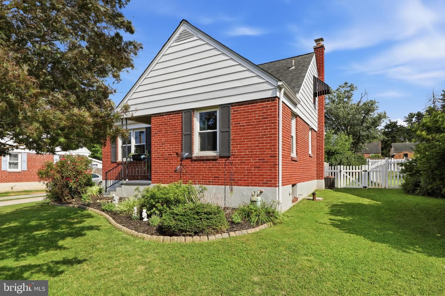 2160 Hess Road photo 5