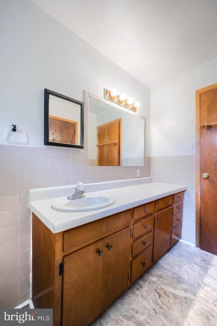 102 Walnut Valley Court photo 27
