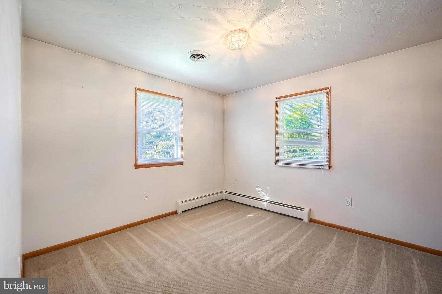 102 Walnut Valley Court photo 31