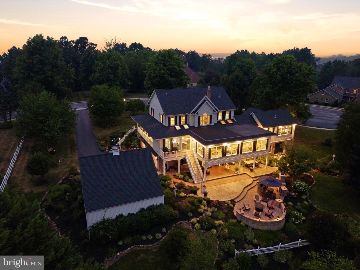 1709 Country Manor photo 119