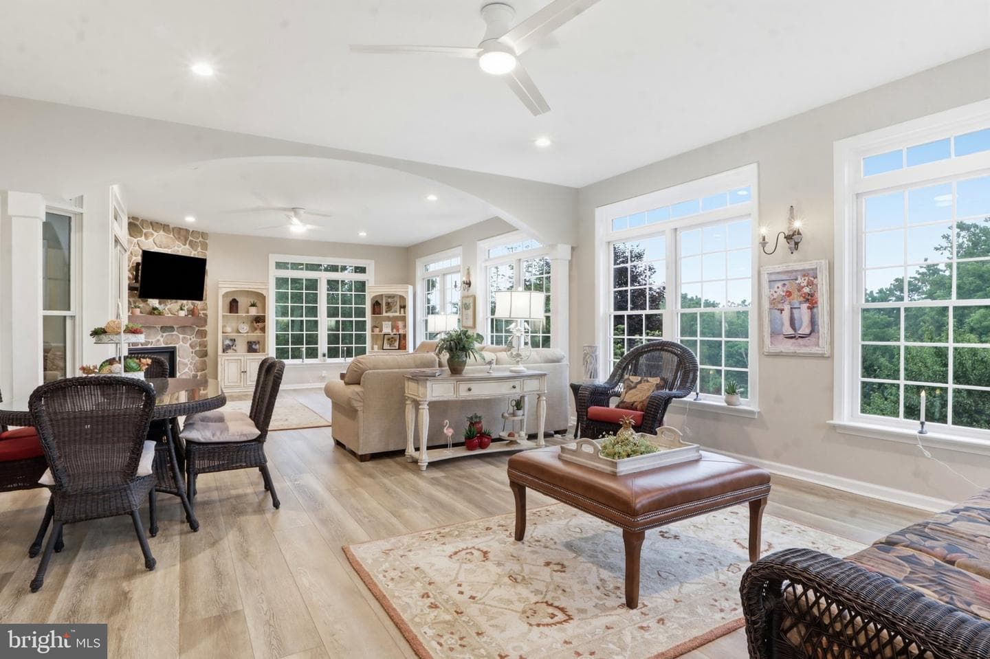 1709 Country Manor photo 31