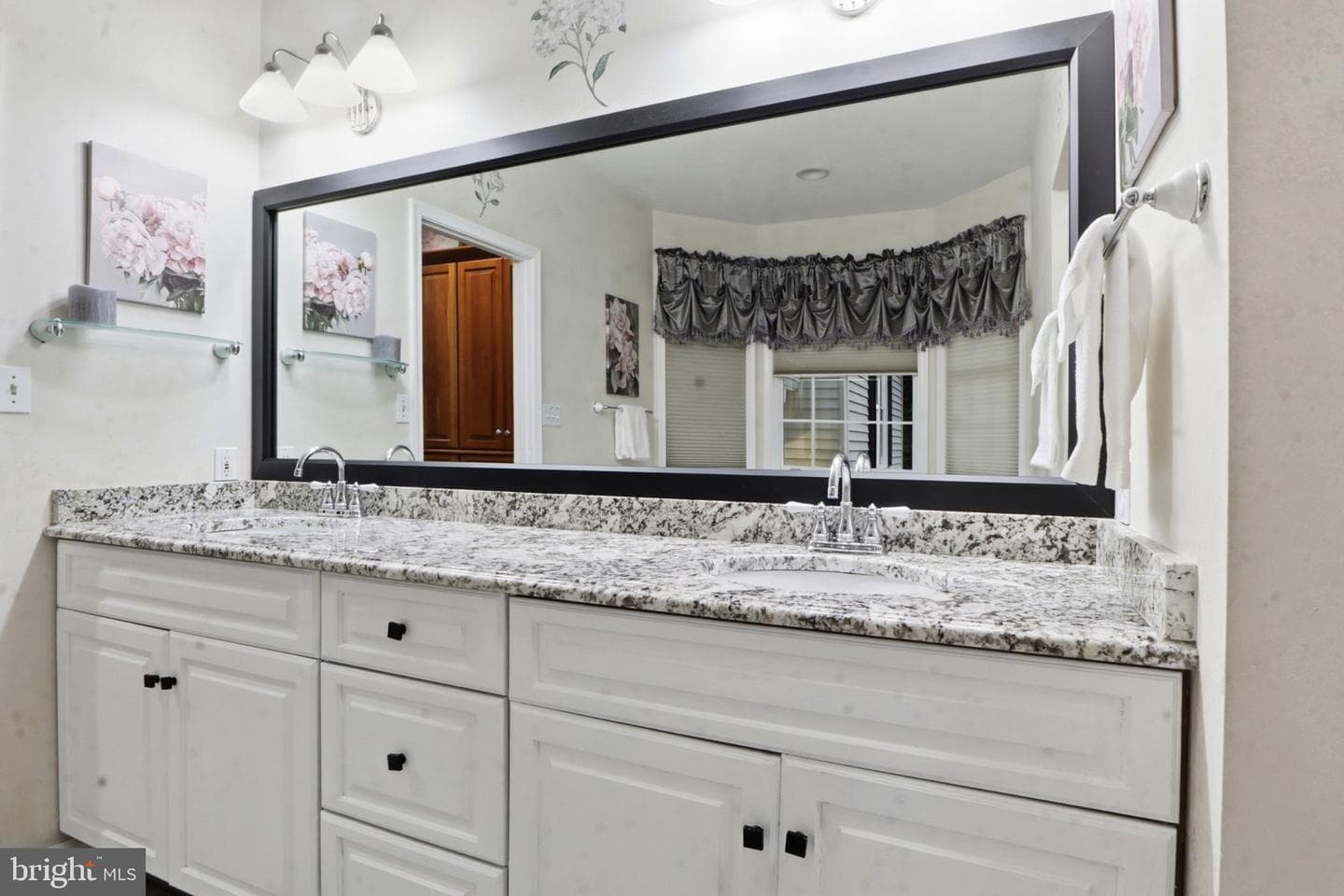 1709 Country Manor photo 41