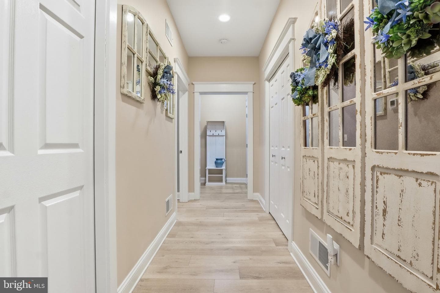 1709 Country Manor photo 43