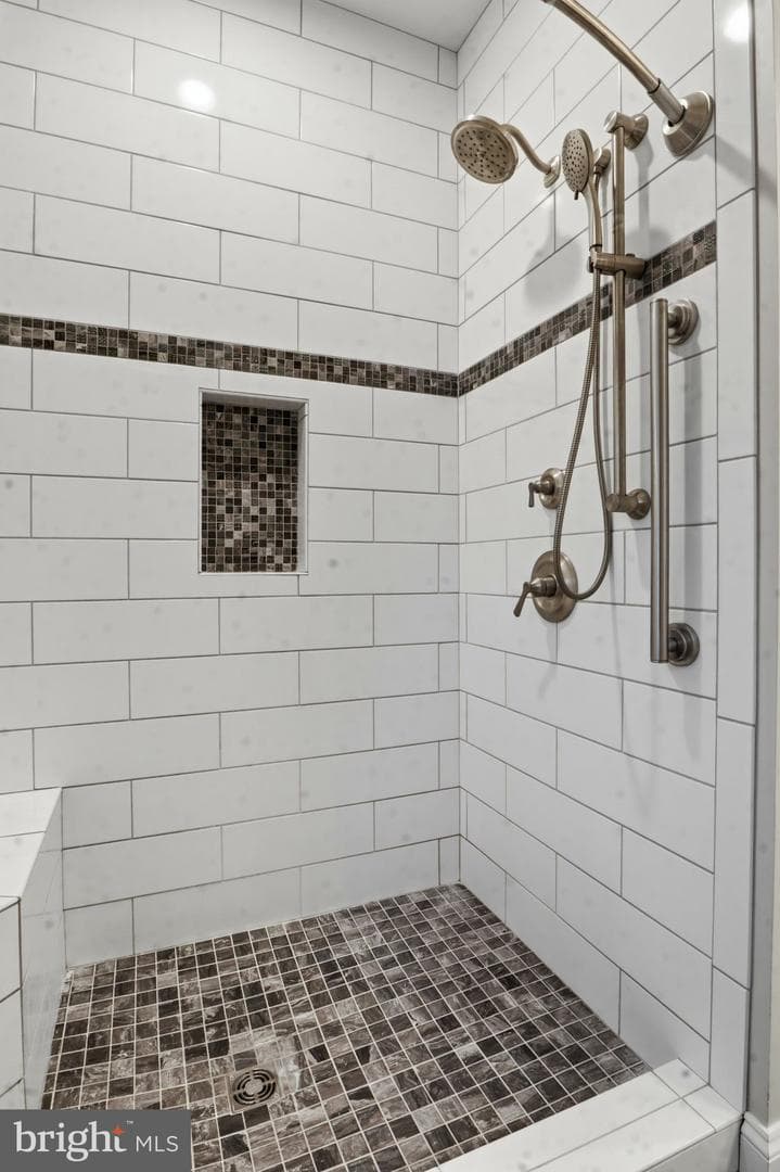 1709 Country Manor photo 48