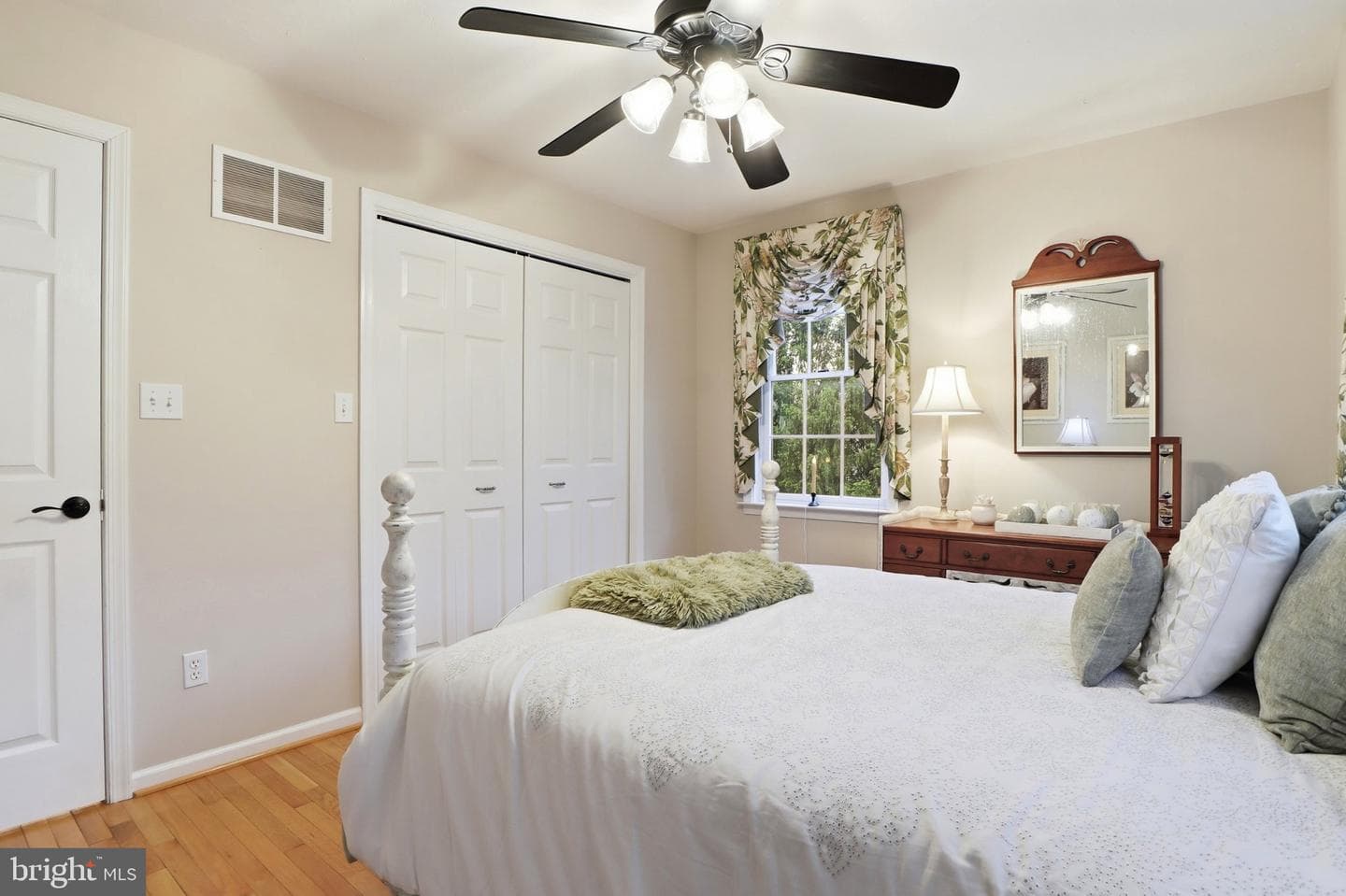 1709 Country Manor photo 68