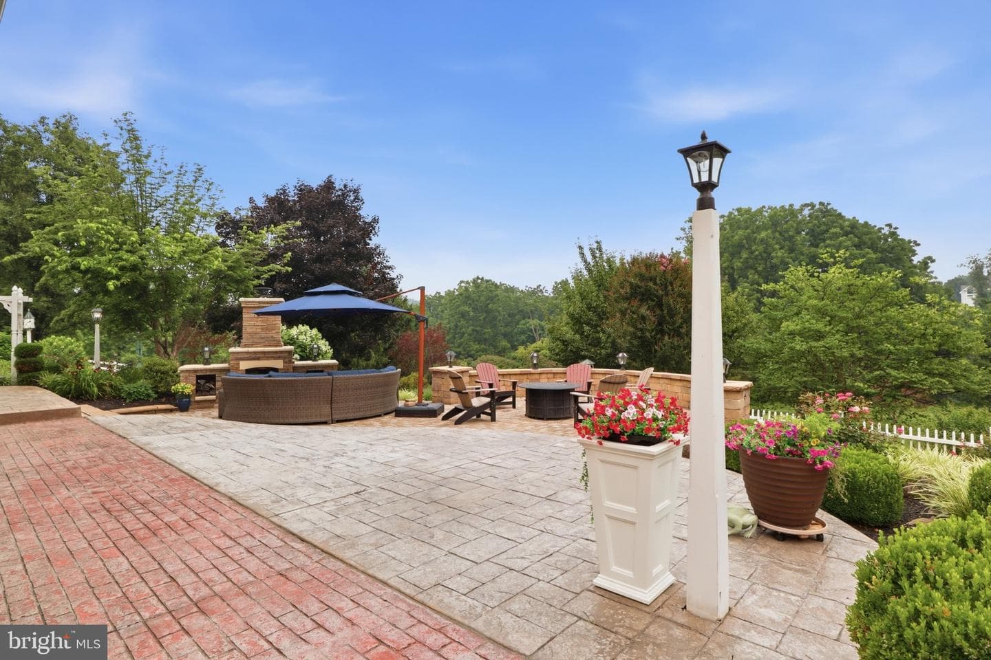 1709 Country Manor photo 74