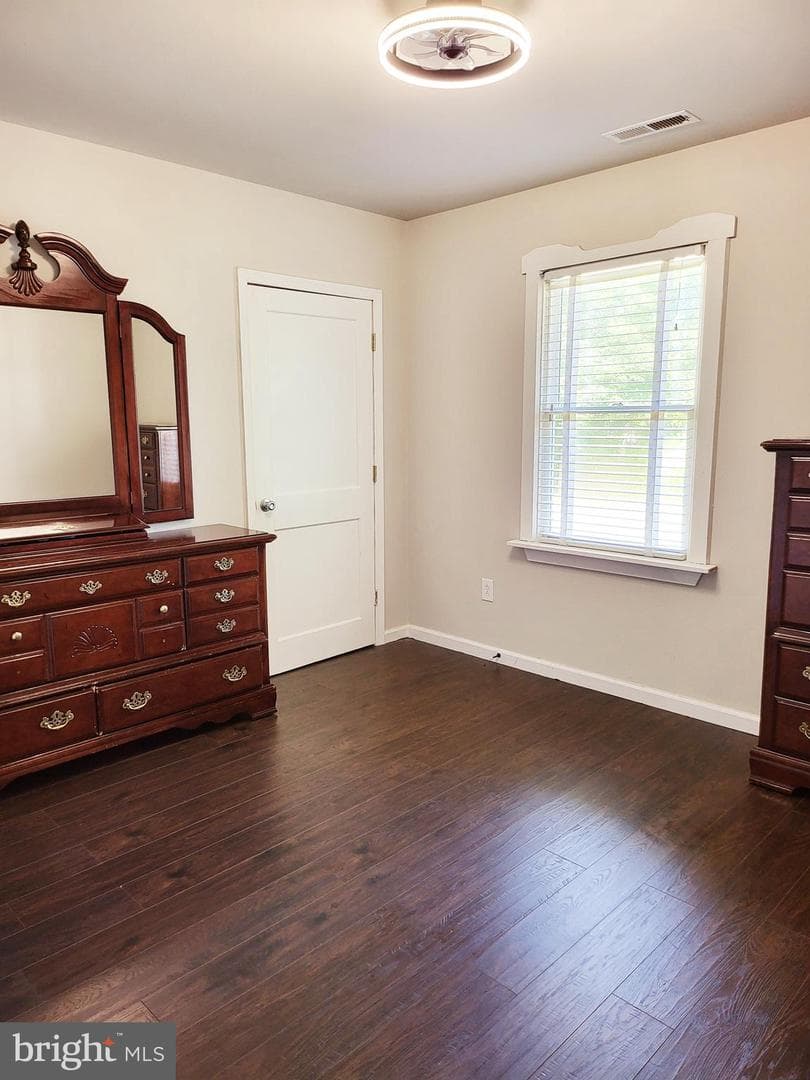 6594 Esmont Road photo 18
