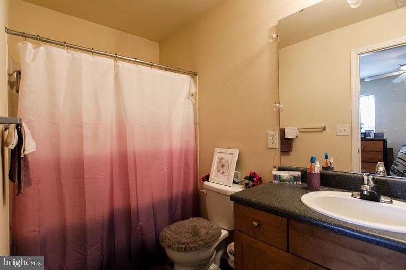 192 Yellowstone Drive #205 photo 4