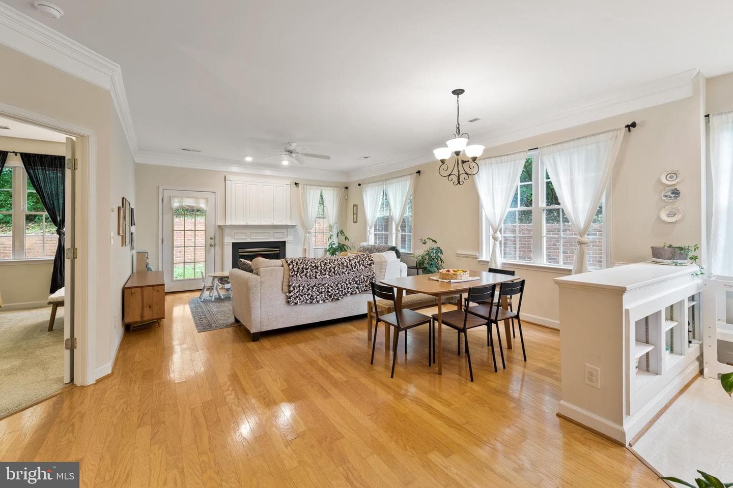 1182 Rustic Willow Ln photo 8