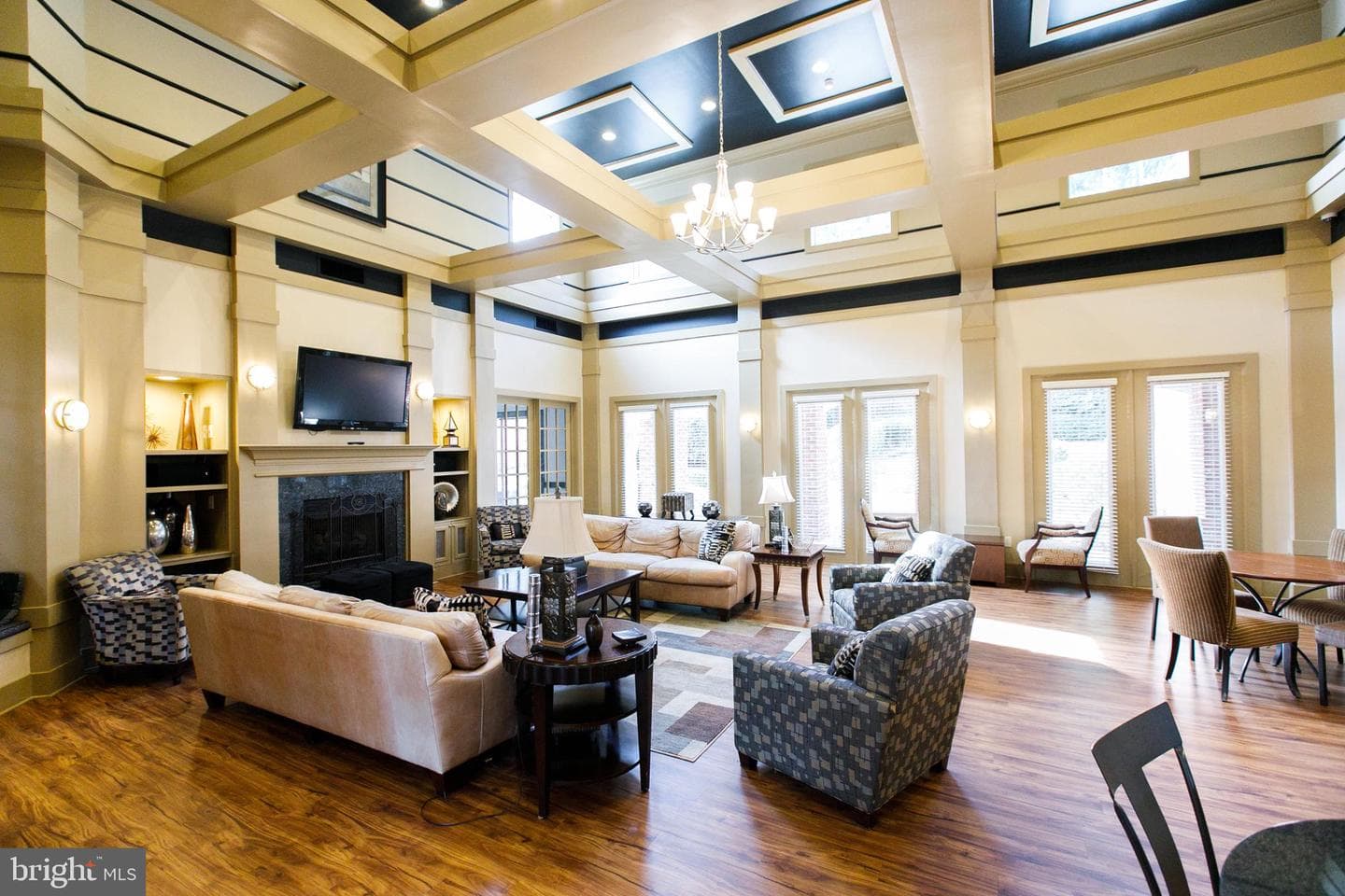 135 Yellowstone Drive #103 photo 8