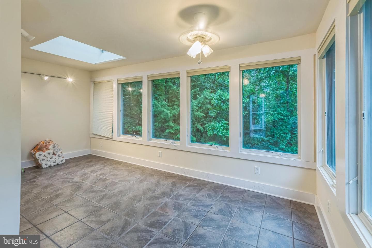 1425 Clearbrook Lane photo 34