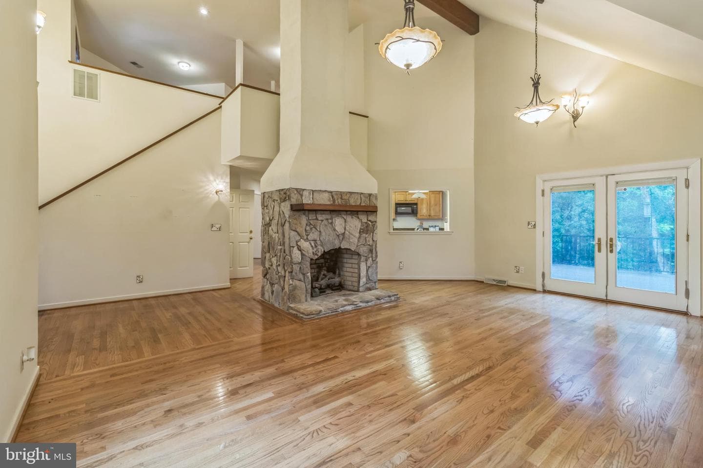 1425 Clearbrook Lane photo 8