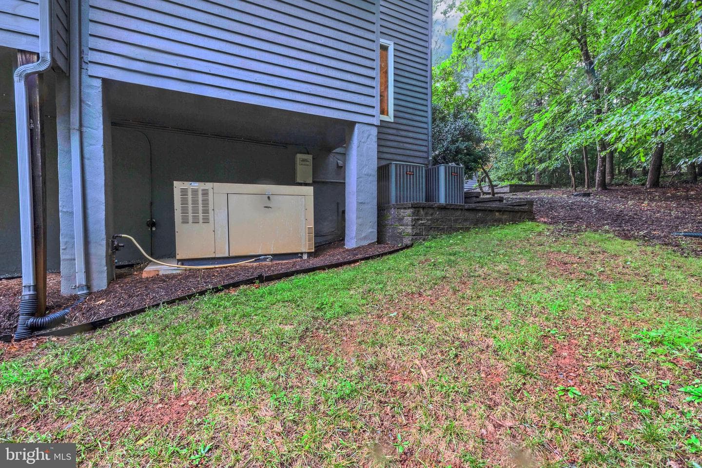 1425 Clearbrook Lane photo 81