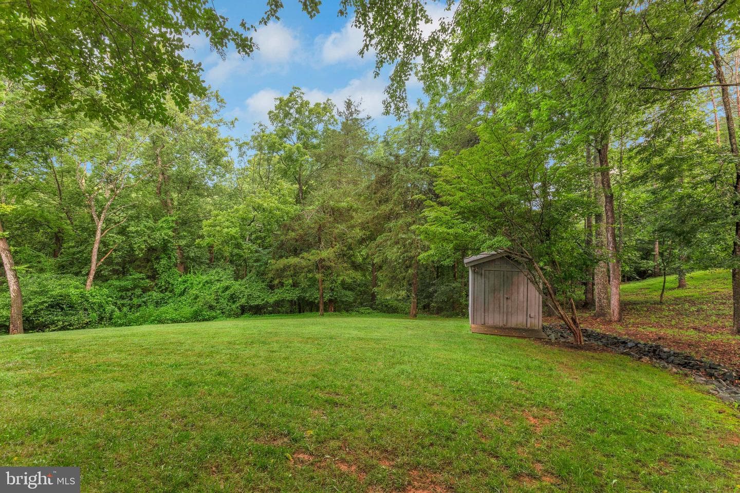1425 Clearbrook Lane photo 82