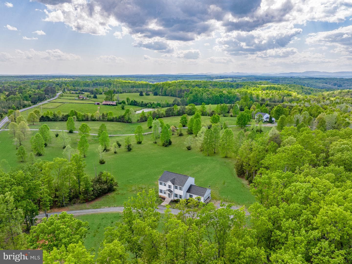 845 Raccoon Ridge Road photo 16
