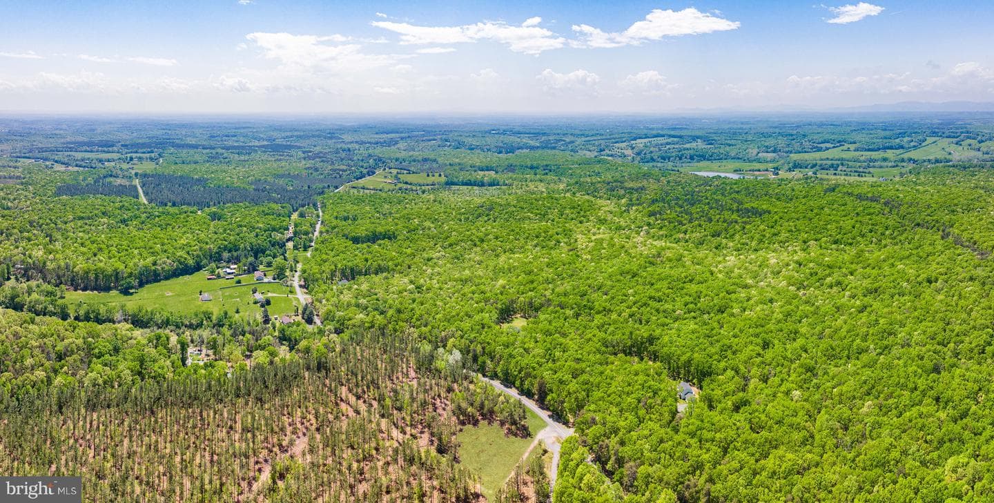 845 Raccoon Ridge Road photo 22