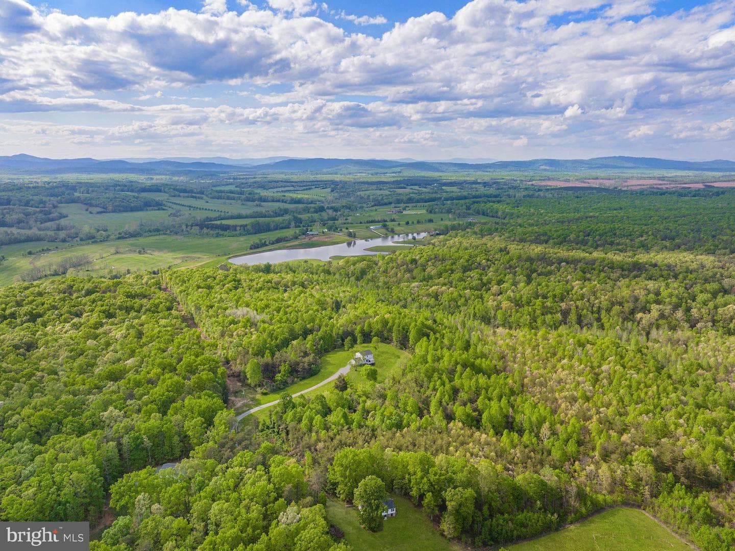 845 Raccoon Ridge Road photo 8
