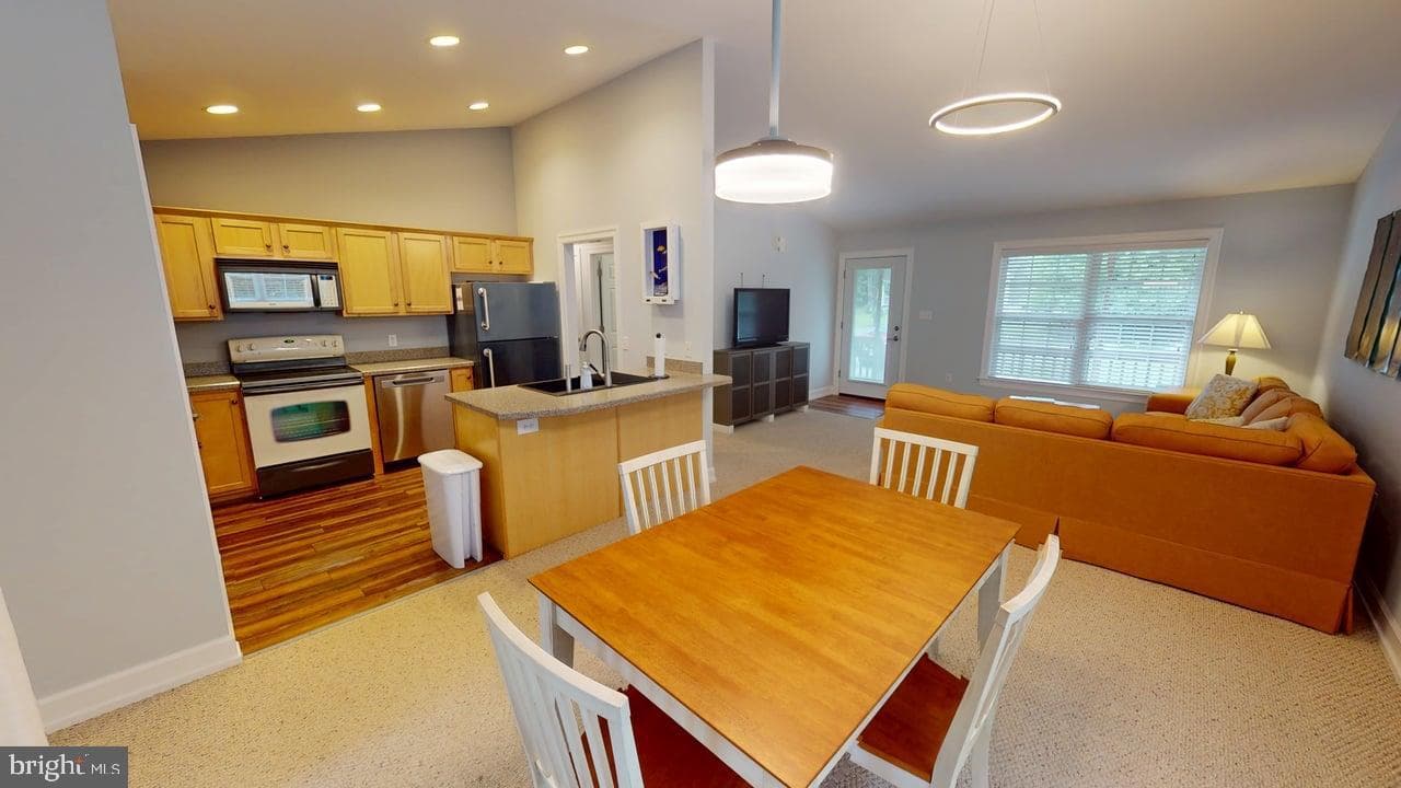 2309 Bounty Court photo 10