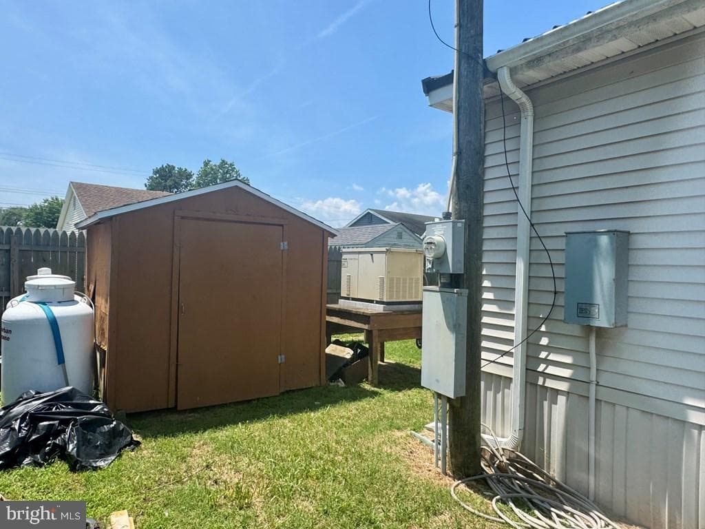 5122 Serenity Lane photo 5
