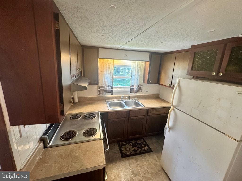 5122 Serenity Lane photo 9