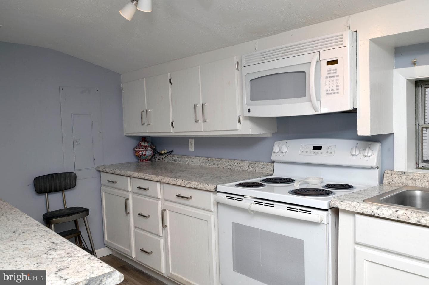 25588 Shore Main Drive photo 16